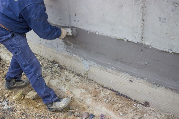 Cost of Foundation Crack Sealing in Waynesville